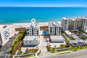 2765 N Highway A1a 404, Indialantic