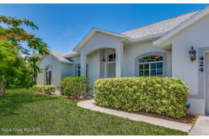 424 Lighthouse Landing Street, Satellite Beach