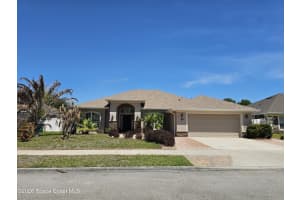 4498 Lady Hawk Way, Melbourne