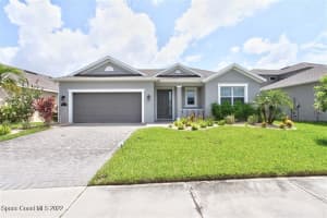 7753 Poulicny Lane, Melbourne