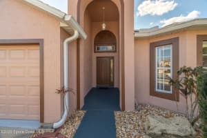 2766 Madrigal Lane, Melbourne 2766 Madrigal Lane, Melbourne