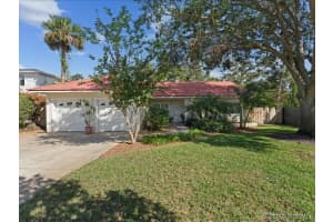 3135 Shady Dell Lane 216, Melbourne