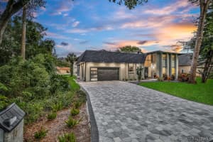 916 Old Country Se, Palm Bay 916 Old Country Se, Palm Bay