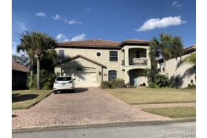 3071 Rio Palma N, Indialantic