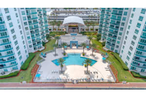 327 Wilson Avenue 203, Cocoa Beach