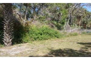 905 Palermo Road, Titusville