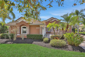 414 Hancock Street Sw, Palm Bay