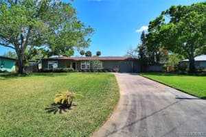 1571 Miraflores Trail Nw, Palm Bay