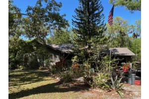 1928 Dipol Courtway, Titusville