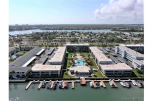 5488 Hallamshire Boulevard, Titusville