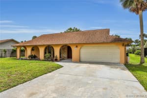 1666 Canon Avenue Nw, Palm Bay