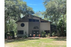712 Green Valley Lane, Melbourne