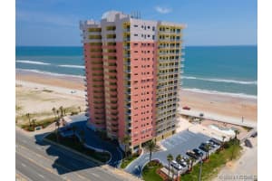 132 Cambridge Court, Indialantic