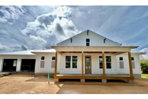435 10th Avenue, Indialantic