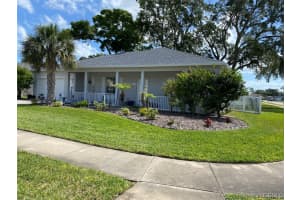 416 Lakeview Road, Poinciana