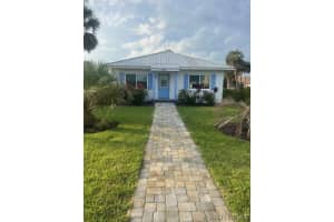 305 Edinburgh Drive, Cocoa