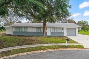 866 Vance Circle Ne, Palm Bay