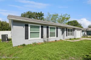 1590 Yorktown Avenue, Titusville