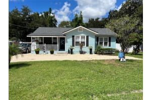 1000 Ne Abada Court Ne 107, Palm Bay