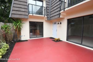 4014 Vista Oaks Circle Ne, Melbourne