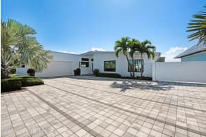 93 W Bay Drive, Cocoa Beach