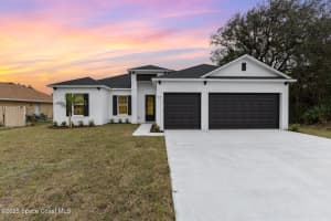 557 Castana Avenue Se 09, Palm Bay 557 Castana Avenue Se 09, Palm Bay