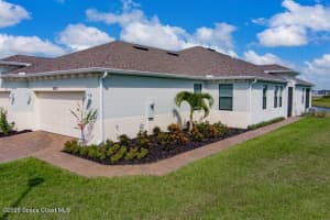 9893 Alister Drive, Melbourne
