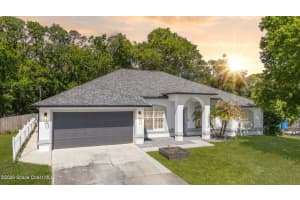 425 La Veta Drive, Melbourne 425 La Veta Drive, Melbourne