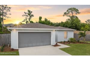 5495 Wendy Lee Drive, Titusville