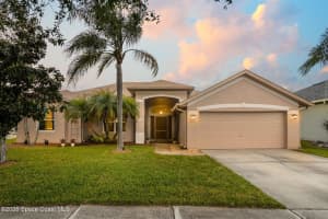 4757 Alamanda Drive, Melbourne