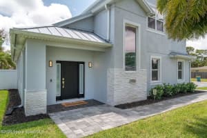 2093 Greenway Drive, Melbourne 2093 Greenway Drive, Melbourne