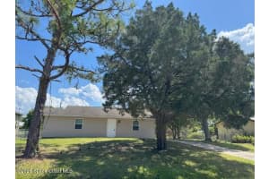 1630 Agnes Avenue Se, Palm Bay