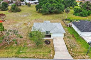 1188/1182 Ver Circle Ne, Palm Bay