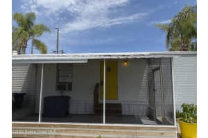 2132 Rocway Drive, Melbourne