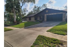 2316 Country Club Road, Melbourne