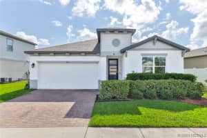 726 Diplomat Avenue Se, Palm Bay