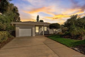 1225 N Wickham Road 822, Melbourne