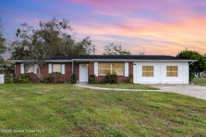 1745 Bryn Mawr Drive, Titusville