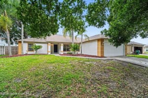 4260 Silver Lake Drive, Melbourne 4260 Silver Lake Drive, Melbourne