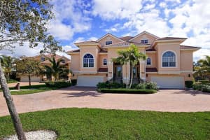 7530 Lake Valencia Ct 5a, FORT MYERS BEACH