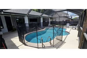 933 Sw Santa Barbara Pl, Cape Coral