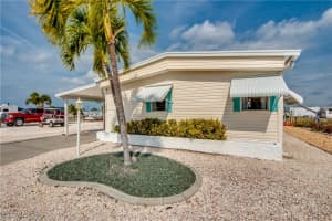 4920 Gulfgate Ln, St James City