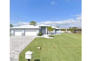 1817 Sw 21st Ln, Cape Coral