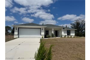 3916 Ne 9th Pl, Cape Coral