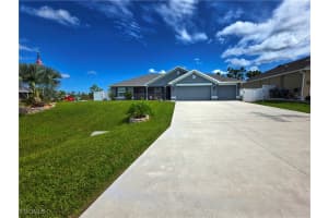 2727 Nw 29th Ter, Cape Coral