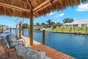 1023 Se 15th St, Cape Coral