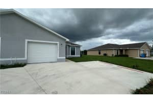 1103 Gleason Pkwy, Cape Coral