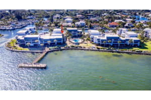 760 Sextant Dr 321, Sanibel
