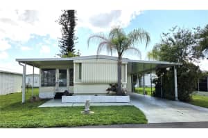 623 Vista Dr, North Fort Myers