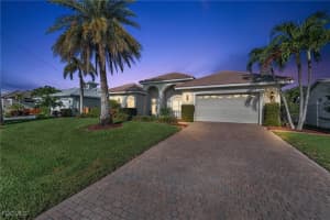 5212 Sw 8th Ct, Cape Coral